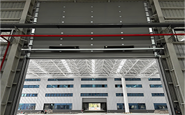 治多工业提升门