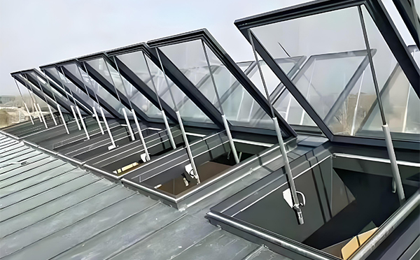 消防治多排烟窗 消防治多排烟窗