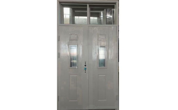 治多学校教室门