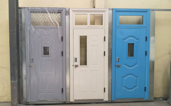 治多学校教室门