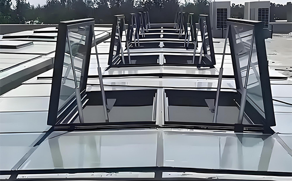 治多兰州治多排烟窗选型安装与维护实用指南